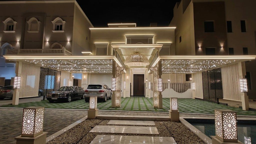 تفصيل وتركيب مظلات فلل في الكويت | مظلات سيارات وحدائق ومداخل فاخرة